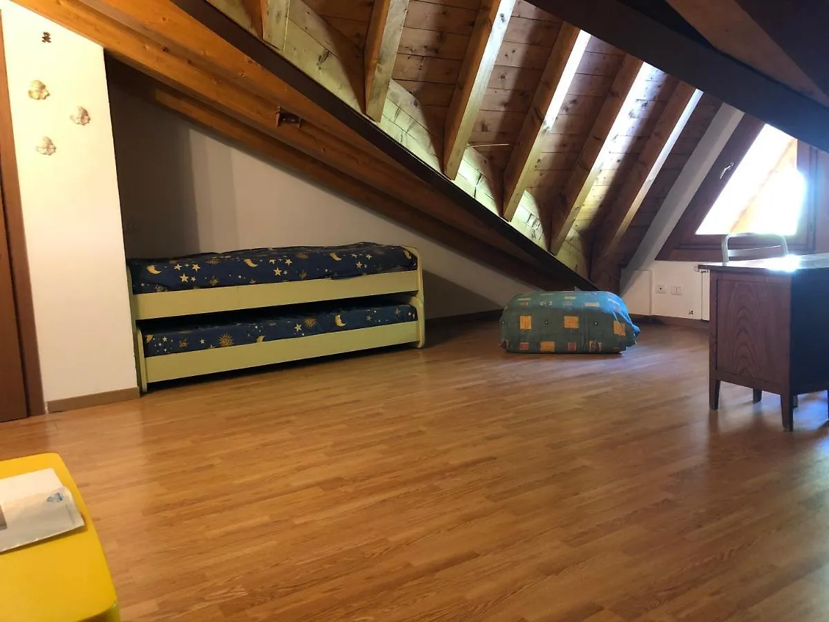 Residenza Tulipano Carona  Carona (Bergamo)